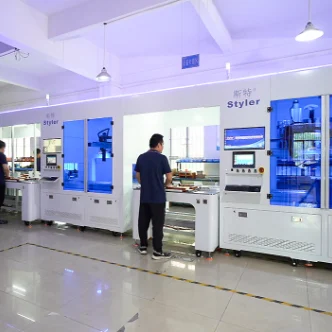 大圓柱電池激光焊接PACK線(xiàn)體